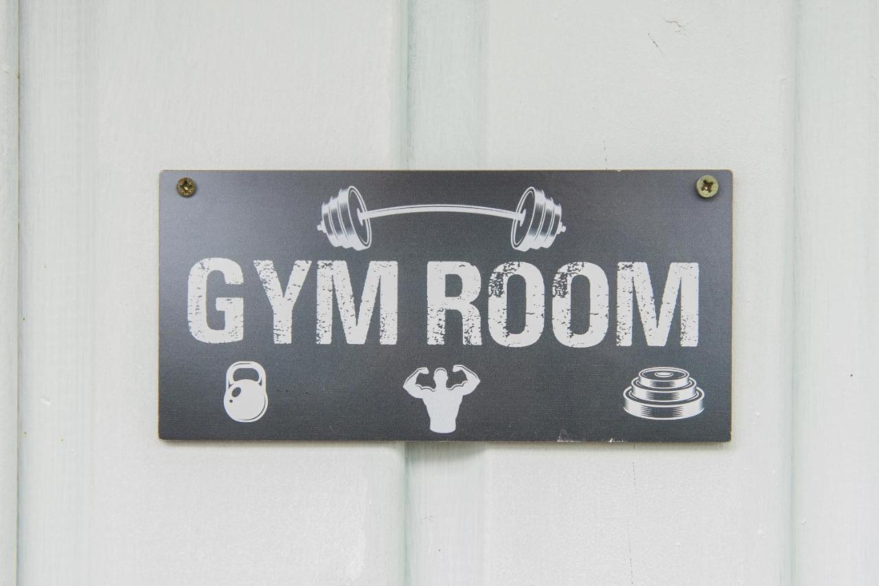 Luxury Super Central Cottage With A Hot Tub/ Gym Portree Eksteriør billede