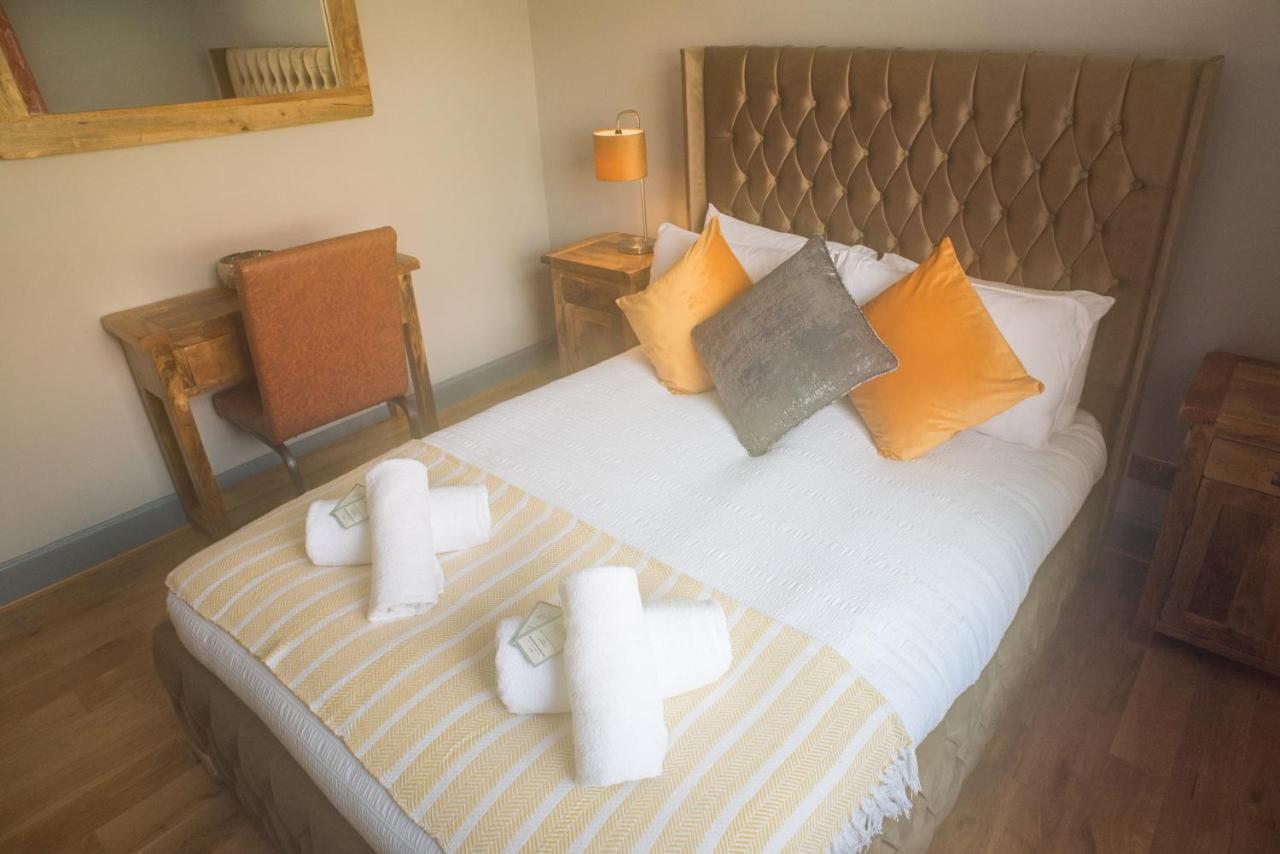 Luxury Super Central Cottage With A Hot Tub/ Gym Portree Eksteriør billede