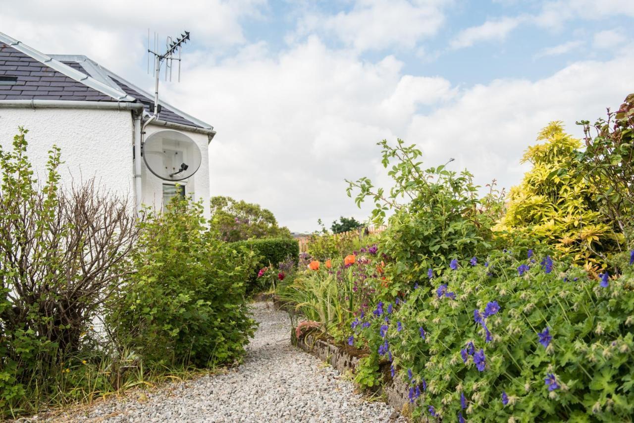 Luxury Super Central Cottage With A Hot Tub/ Gym Portree Eksteriør billede