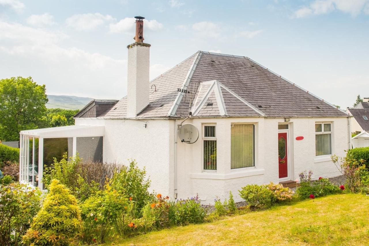 Luxury Super Central Cottage With A Hot Tub/ Gym Portree Eksteriør billede